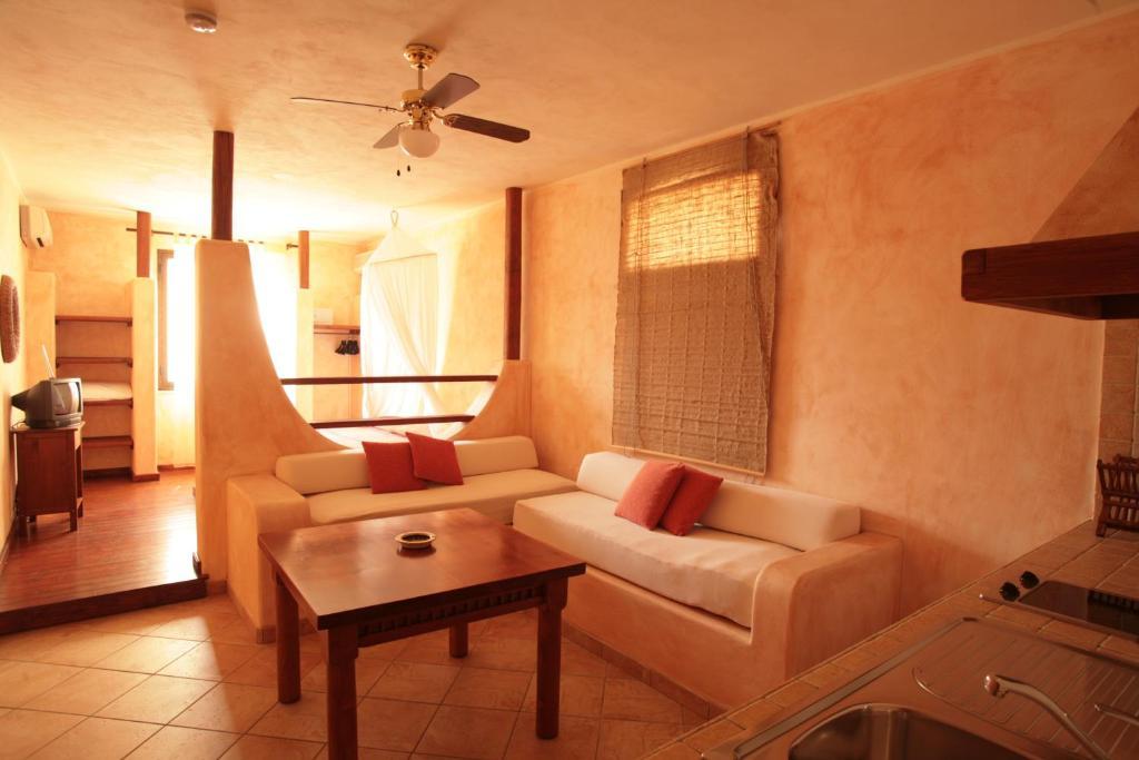 Hotel El Mosaico Del Sol LMP Habitación foto